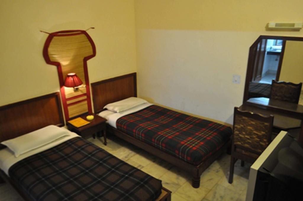 Hotel Casa Di William Khadzsuráhó Szoba fotó