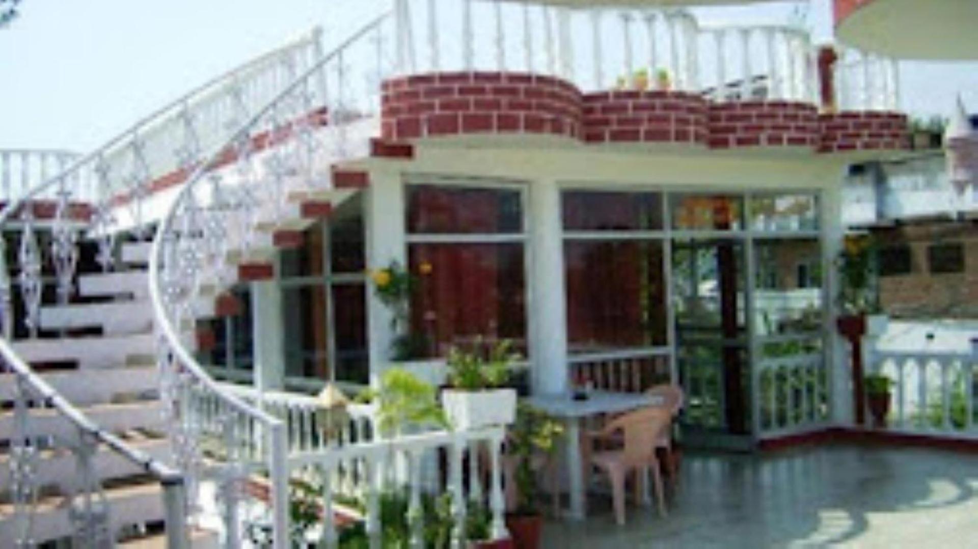 Hotel Casa Di William Khadzsuráhó Kültér fotó